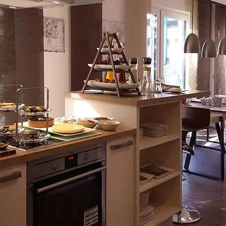 Апартаменты Opus The Palace-the Chic Downtown *