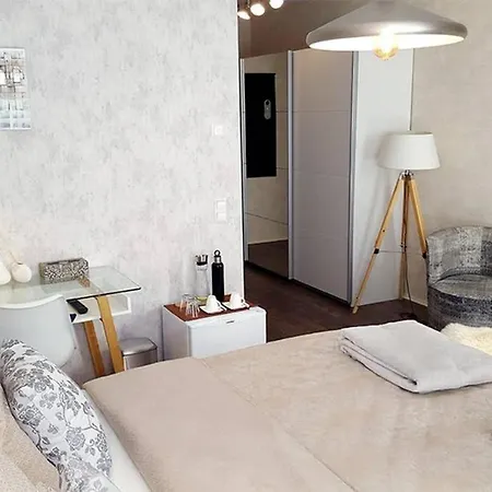 Opus The Palace-the Chic Downtown * Оффенбах