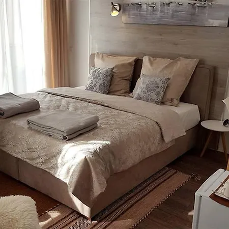 Апартаменты Opus The Palace-the Chic Downtown *