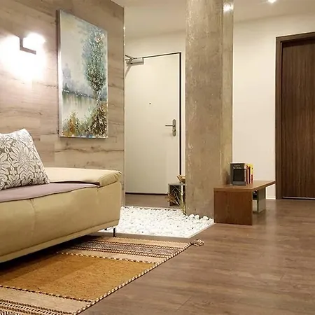 Opus The Palace-the Chic Downtown * Оффенбах